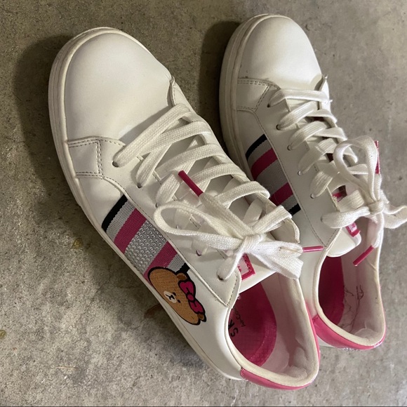 Worn once Size 7 Skechers Line Friends sneakers - Picture 5 of 5